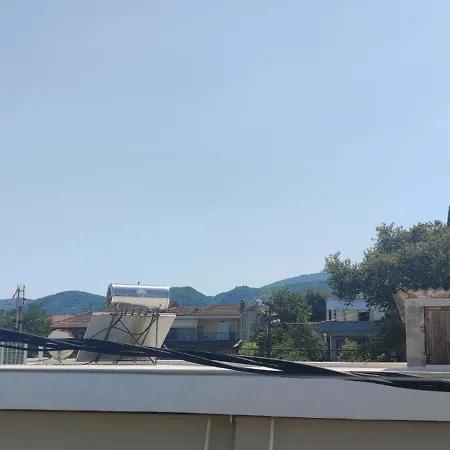 Mary's Πανσιόν